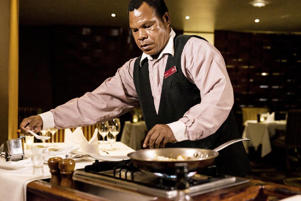 Crown Hotel Port Moresby Zewnętrze zdjęcie