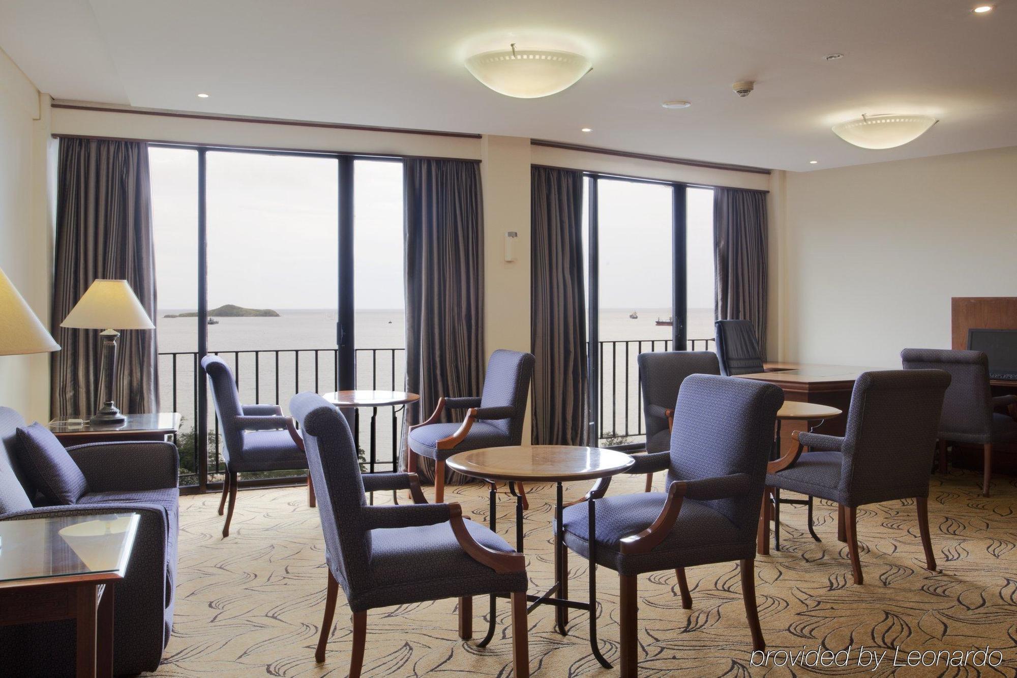Crown Hotel Port Moresby Restauracja zdjęcie
