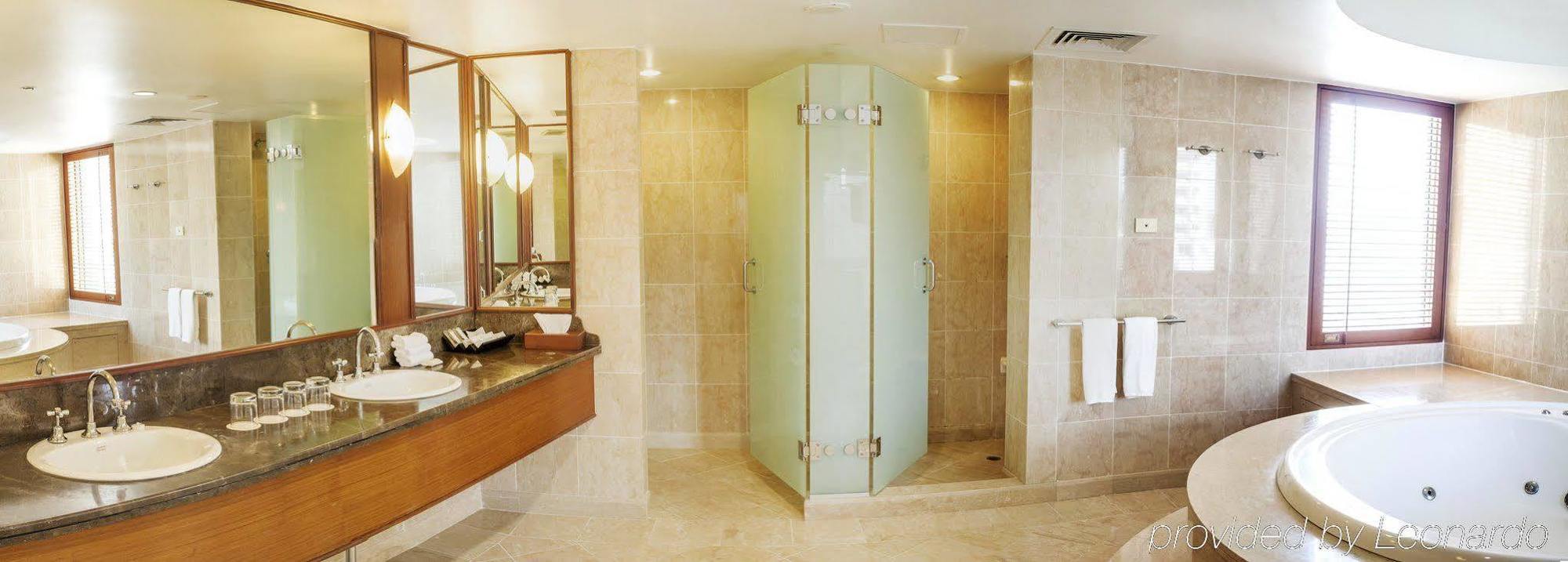 Crown Hotel Port Moresby Zewnętrze zdjęcie